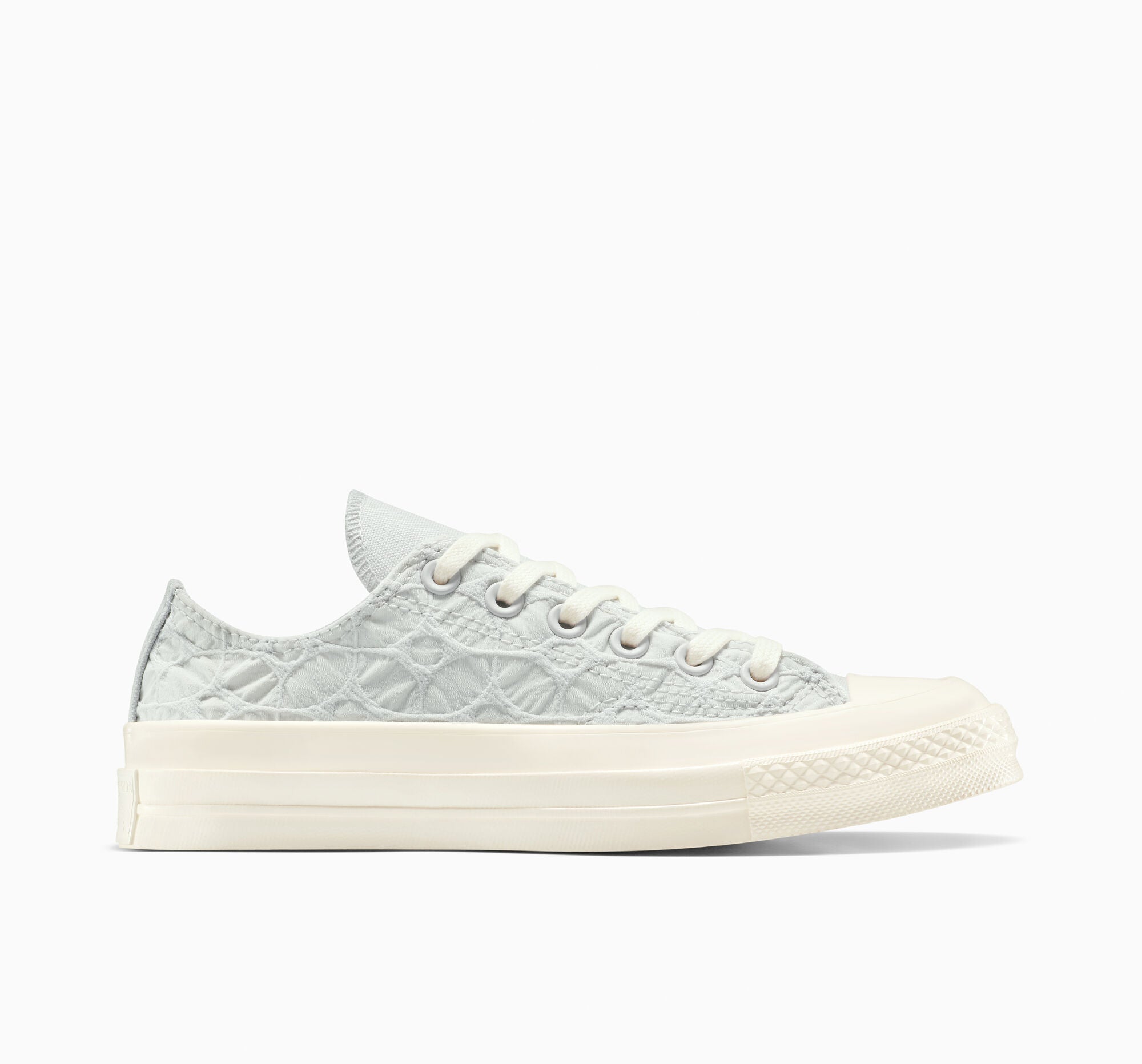 Chuck 70 Textured Low Top