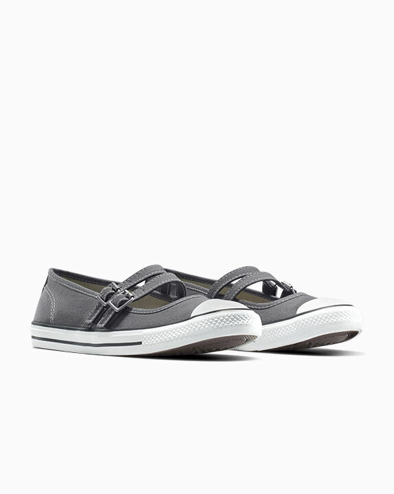 Chuck Taylor All Star Dainty Mary Jane Slip-On Low Top